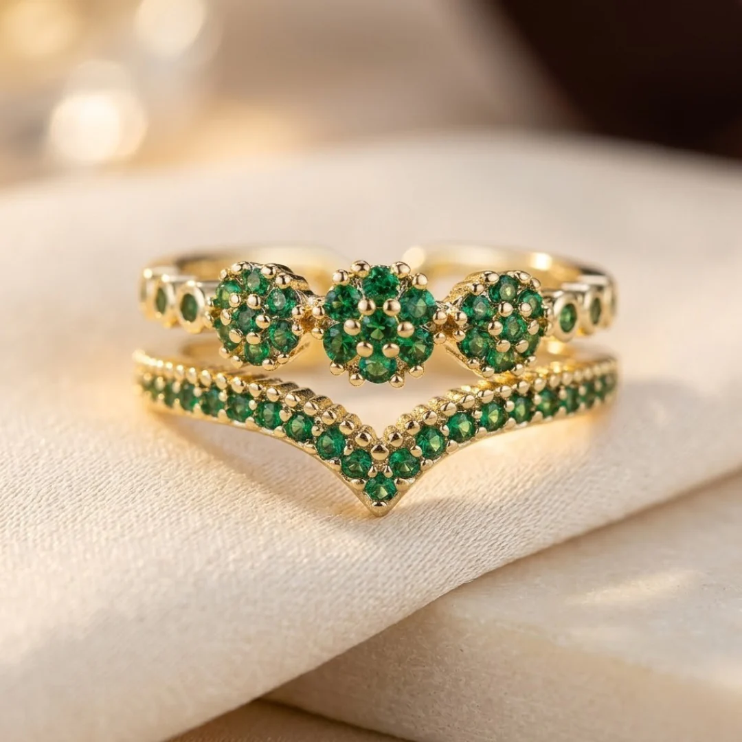 Gold Emerald Cluster Ring