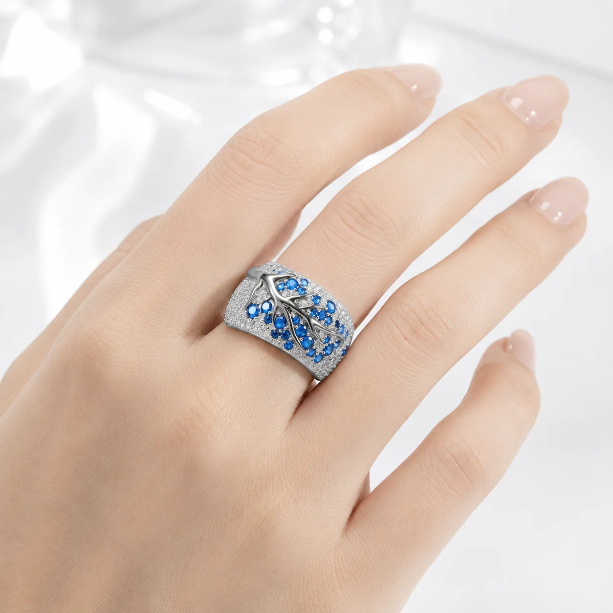SILVER BLUE TOPAZ LEAF RING - Image 2