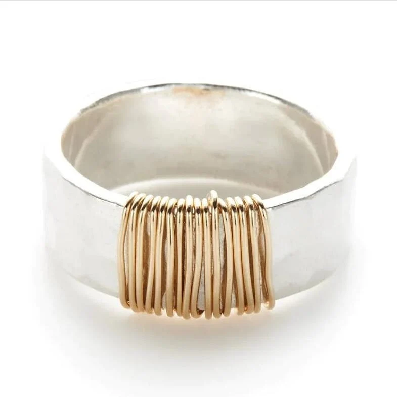 HANDMADE SILVER & COIL RING - Image 3