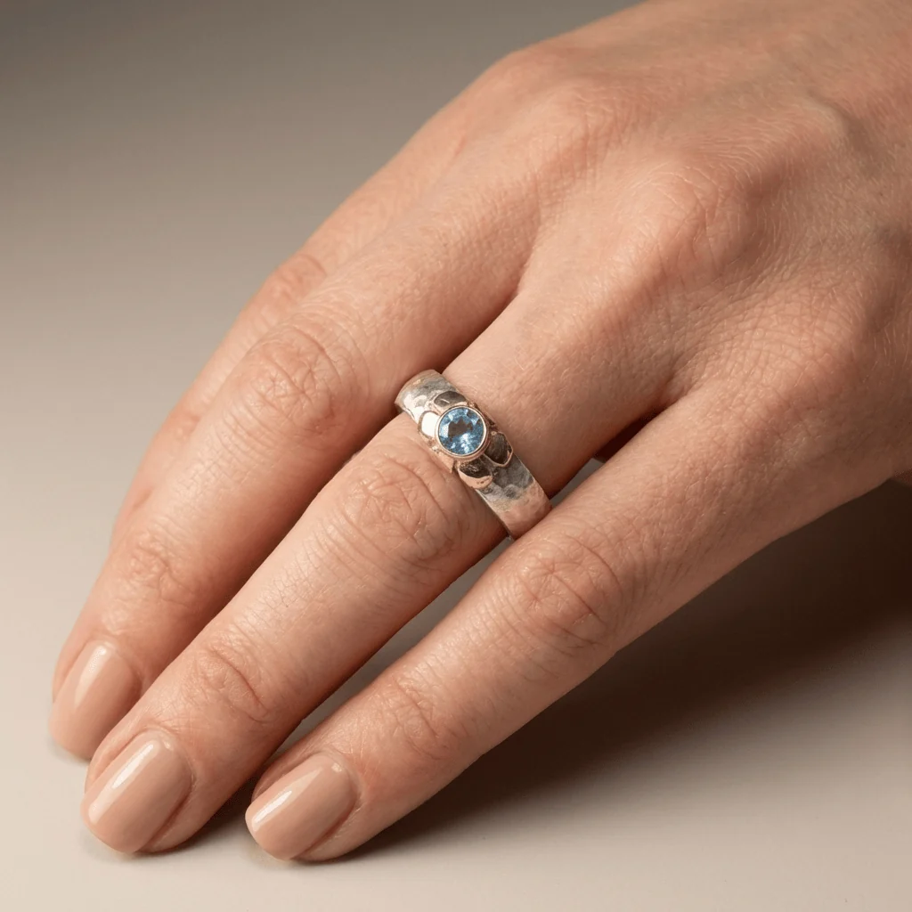 HANDMADE SILVER TWO TONE BLUE TOPAZ RING - Image 2