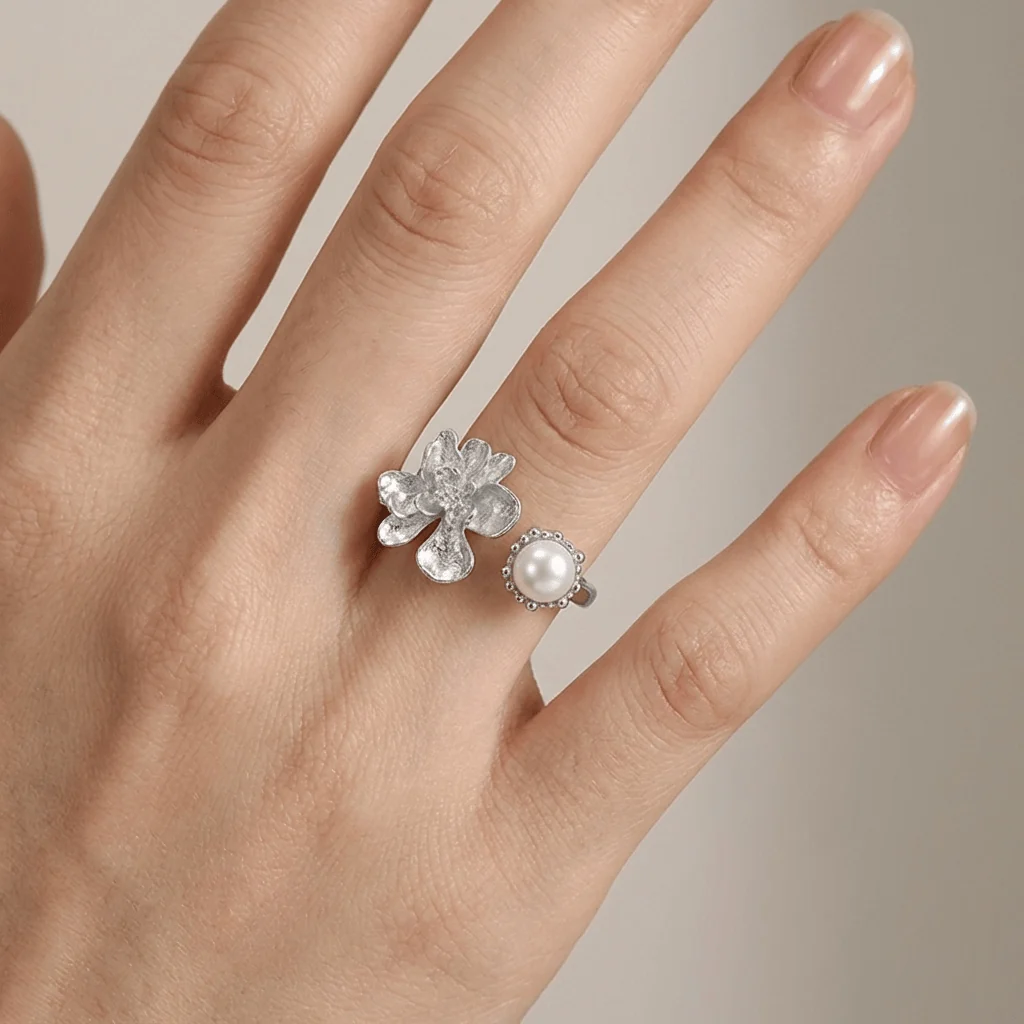 SILVER PEARL BEADED RING - Image 2